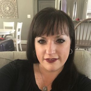 Meet your Posher, Hillary